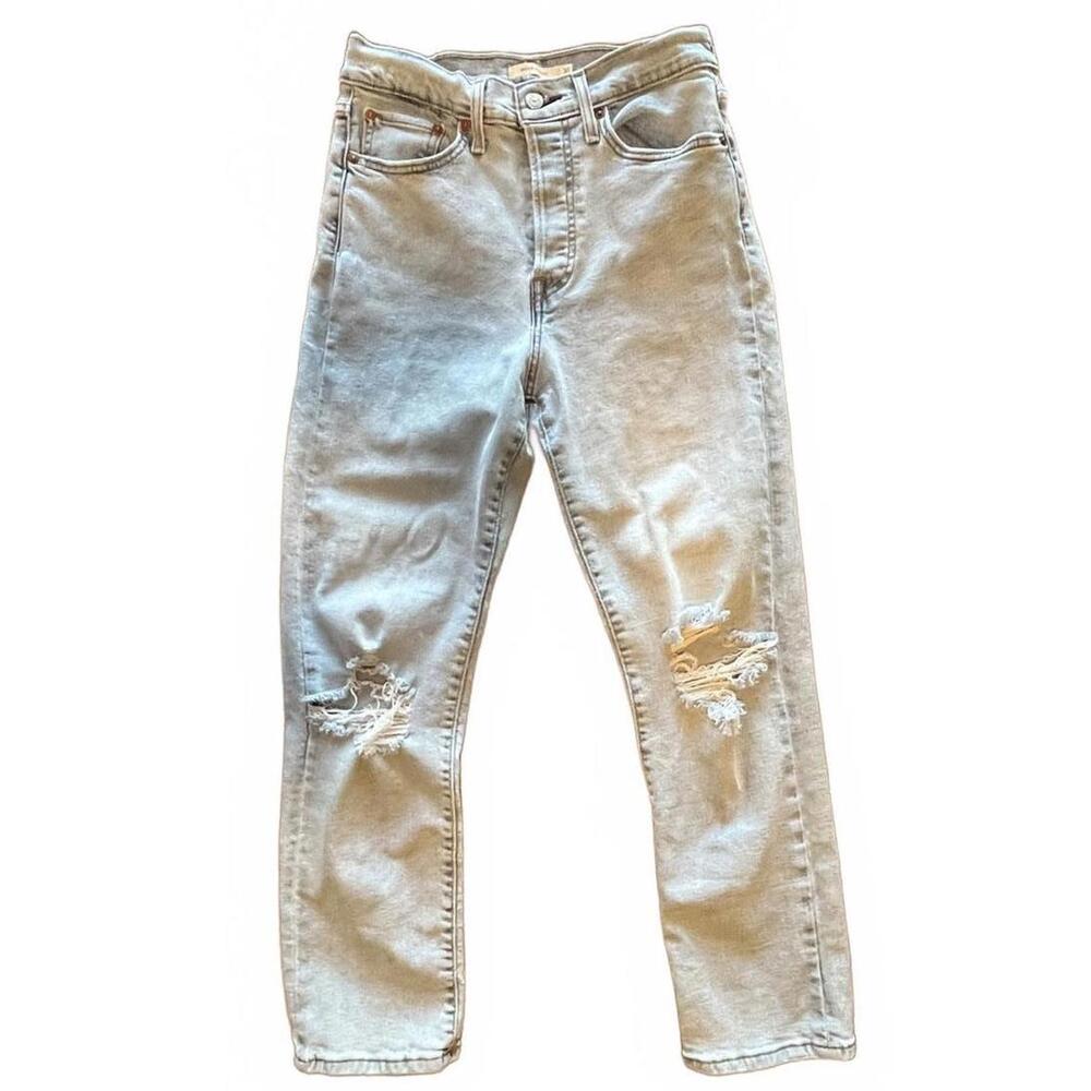 Levi's Women's Relaxed Light Wash Distressed Jeans
